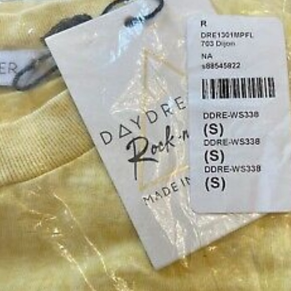 DAYDREAMER Tee Pink Floyd Animal T-Shirt Dijon - Picture 10 of 11